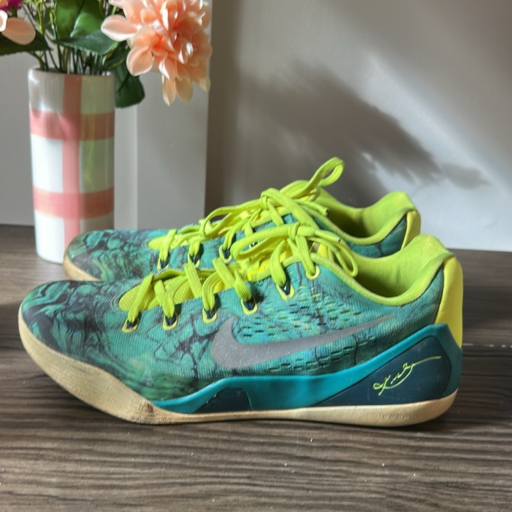 Nike Kobe 9 Easter - image 3